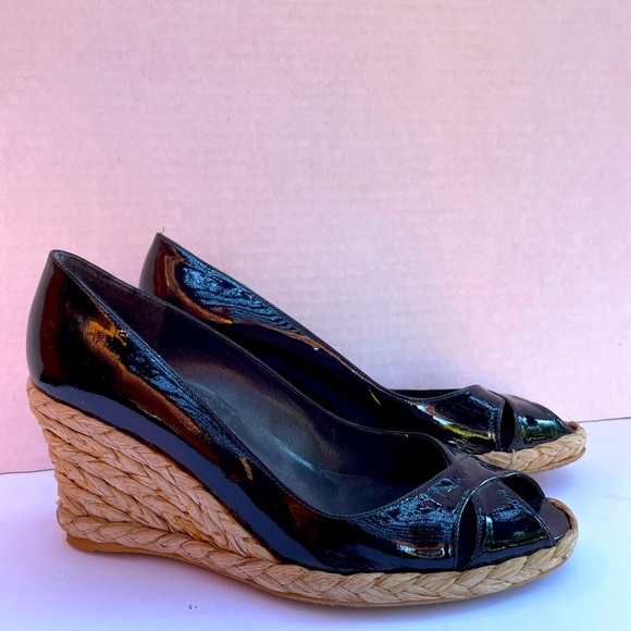 Stuart Weitzman wedges 7.5 - Picture 4 of 10